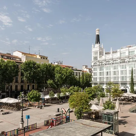 Santa Ana Plaza Apartment Madrid Room photo