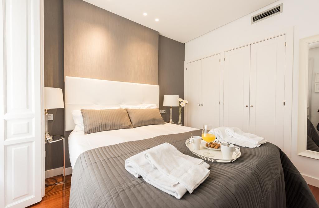 Apartament Santa Ana Plaza *